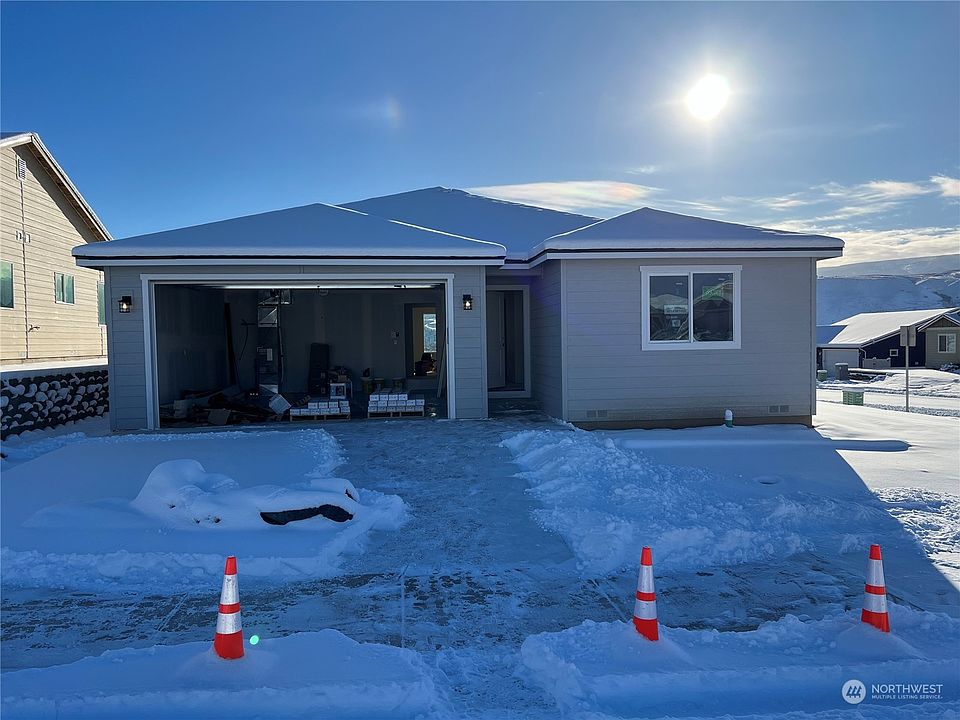 1st image of 2314 SE 3rd Street