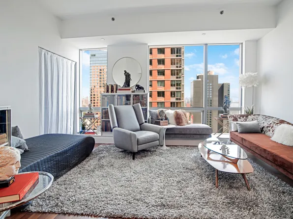 150 Myrtle Avenue 2302 image 2 of 26