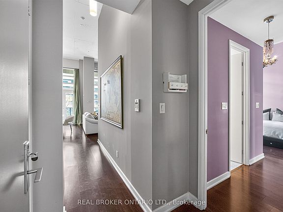 3rd image of 380 Macpherson Ave #209