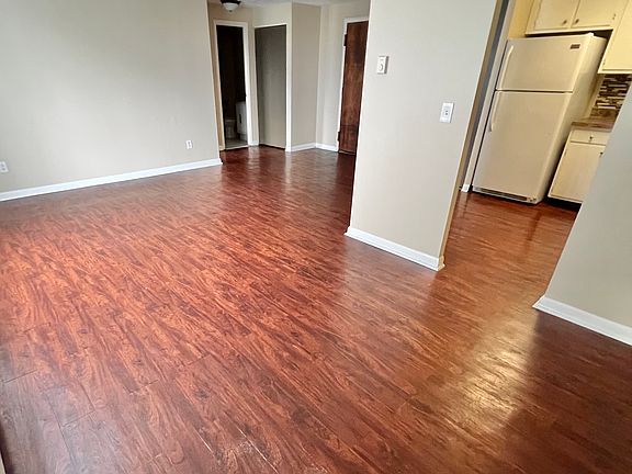 5th image of 3580 Sowles Rd APT 308