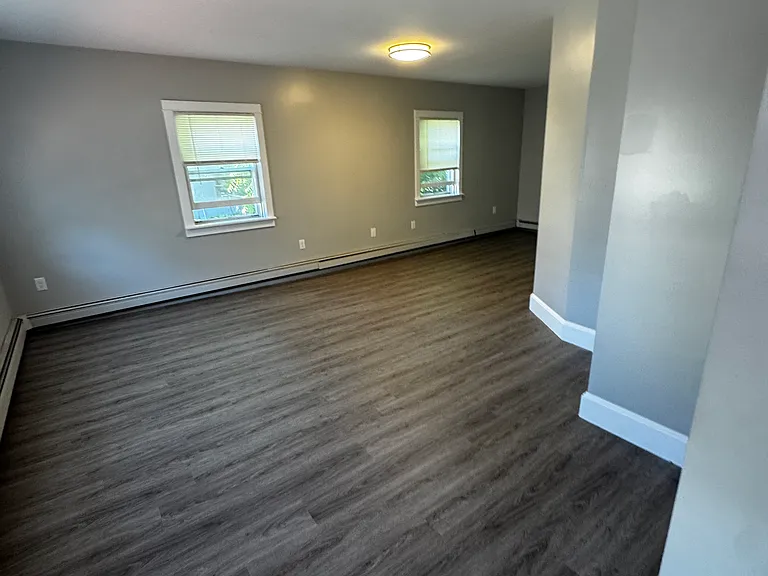 235-25 Albin St #23.5-25 — Photo 15