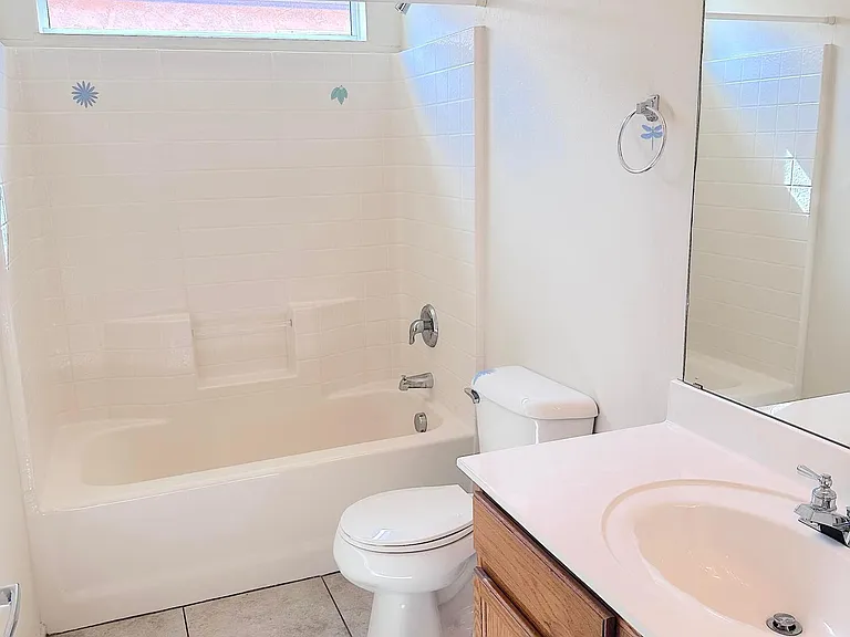 4106 E Chambers St — Photo 24
