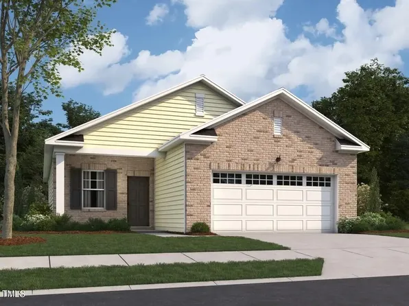 240 Babbling Brook Dr, Clayton, NC 27520