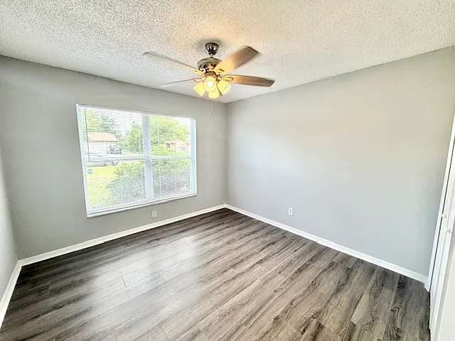 1081 Leeward Dr — Photo 13