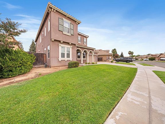 5th image of 6348 W Portals Ave