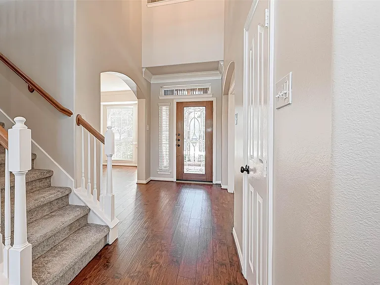 4603 Camden Brook Ln — Photo 3