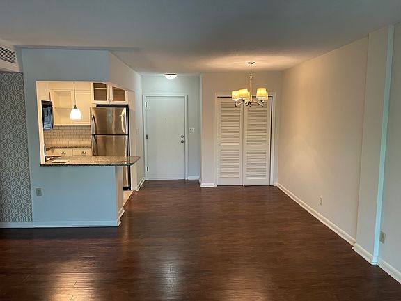 Large Living /Dining