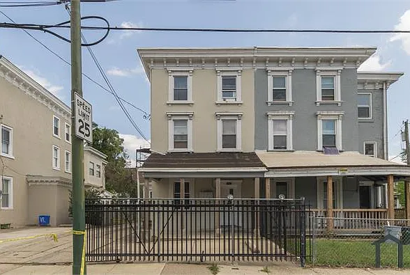 1 bed, 600 sqft, $950 — Photo 2