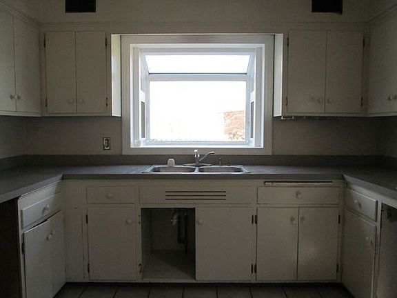4th image of 443 Ellridge Cir
