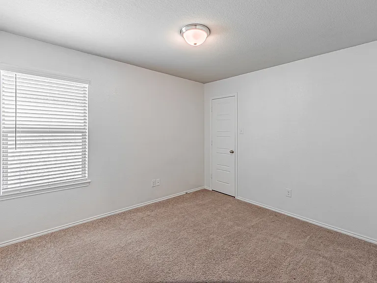 2553 Hadley St — Photo 19