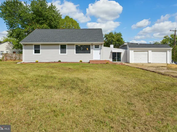 4001 91st Ave, Upper Marlboro, MD 20774