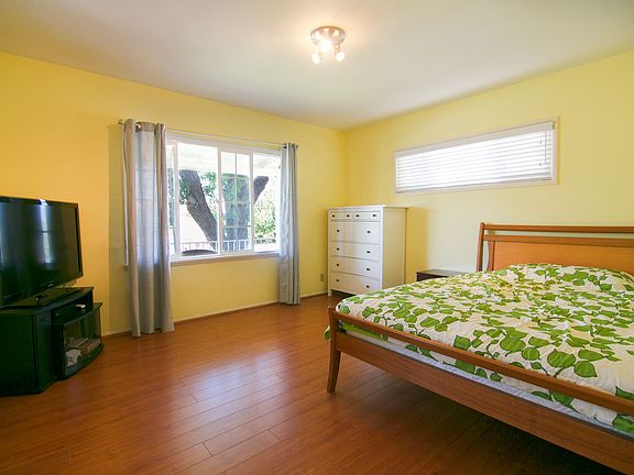 5th image of 2923 Los Olivos Ln