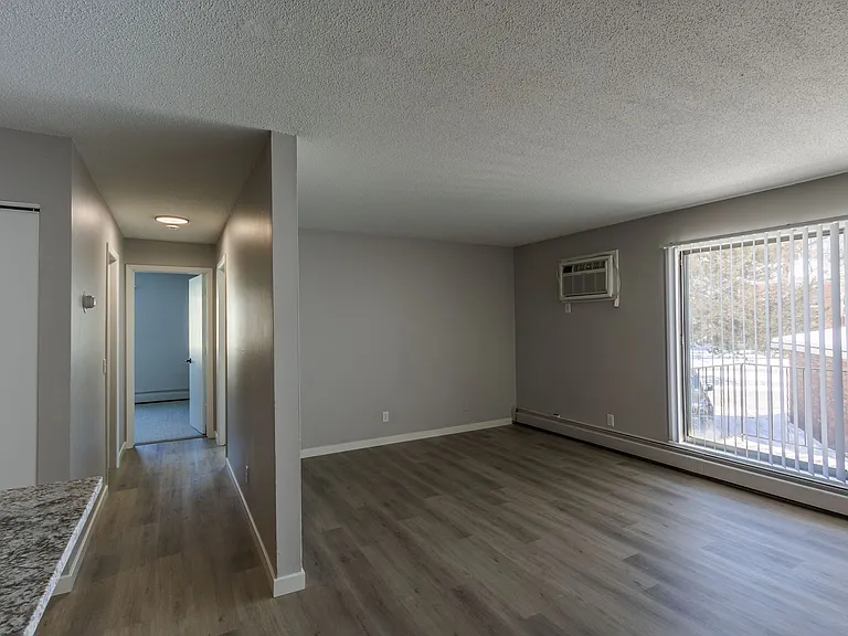 SkyHill Apartments — Photo 23