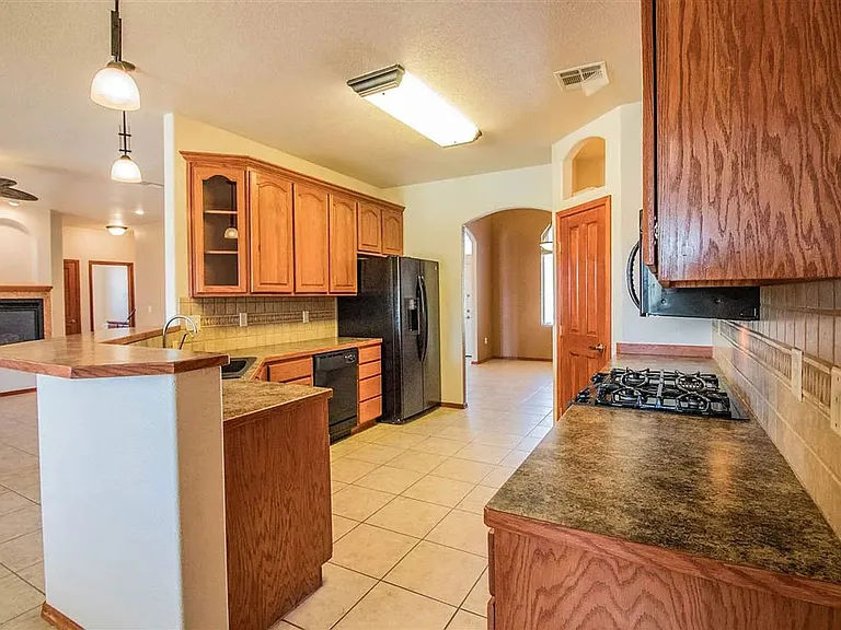 2309 Saguaro Loop — Photo 21