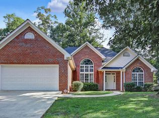 915 Charleston Ct, Gainesville, GA 30501
