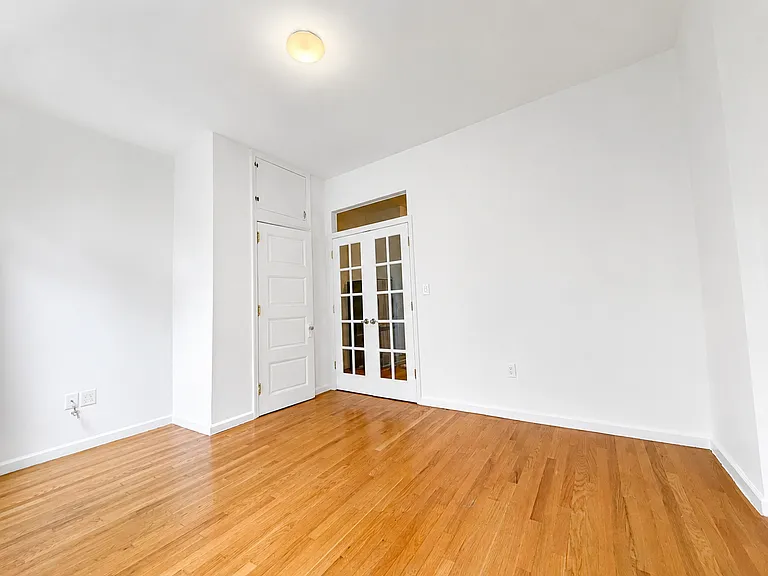 555 W 152nd St #3A — Photo 3