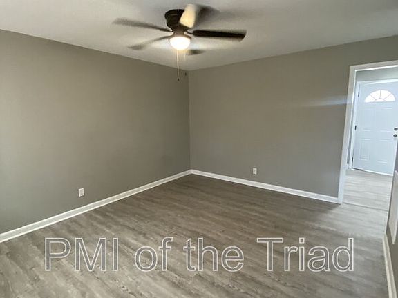 3rd image of 1505 Julian St