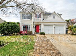 2 Innisbrook Ln, Simpsonville, SC 29681