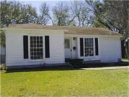 1st image of 624 Cedar Dr