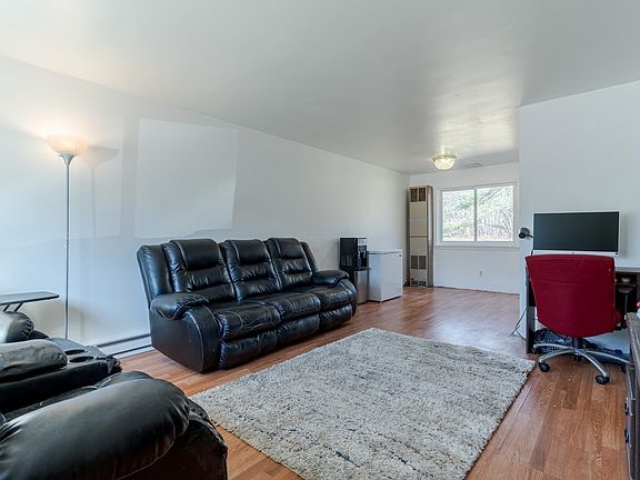 3rd image of 616 Portland Street #68
