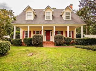 910 Memory Ln, Camden, AR 71701