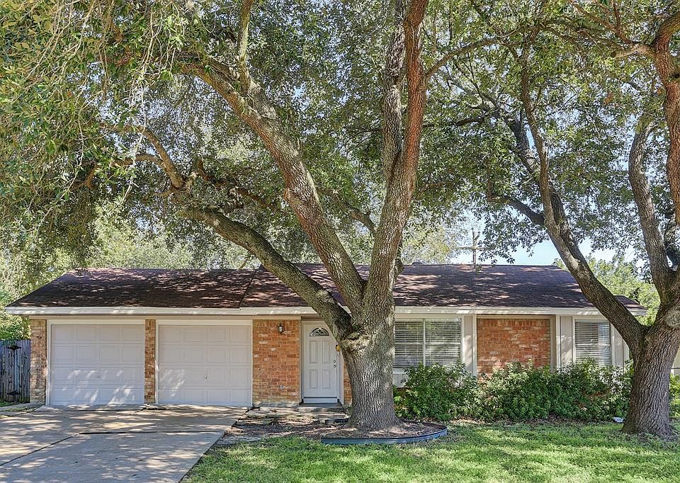1st image of 10935 Gulfdale Dr