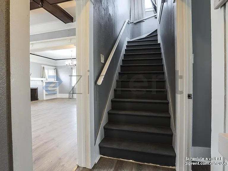 5001 S Budlong Ave — Photo 33