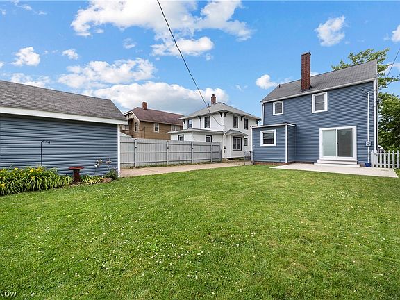 5th image of 337 Harvard Ave