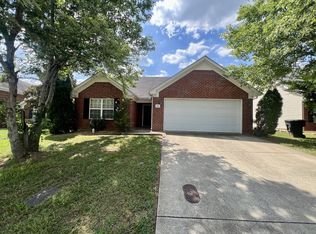 823 Kanatak Ln, Murfreesboro, TN 37128