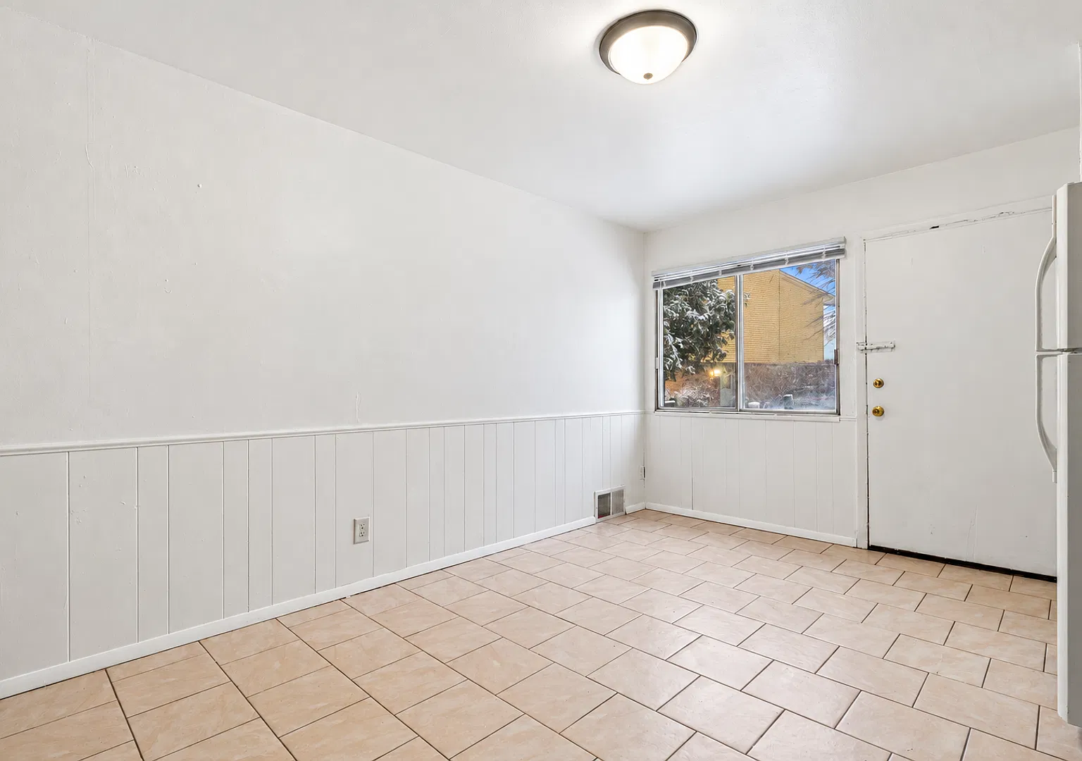 Condo Available Soon! — Photo 2