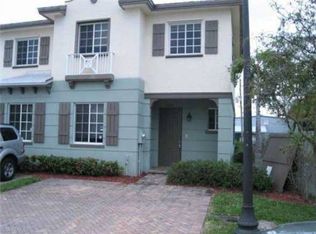 2015 Nassau Dr, Riviera Beach, FL 33404