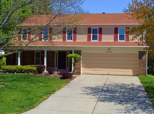 36105 Fredericksburg Rd, Farmington Hills, MI 48331