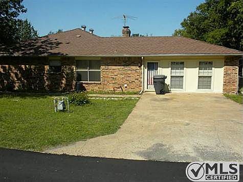 2nd image of 10025 Rylie Rd