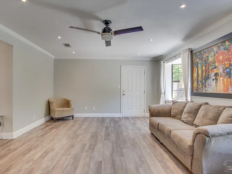 7667 Old Hickory Dr — Photo 13