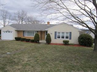 76 Brayton Ave, Somerset, MA 02725