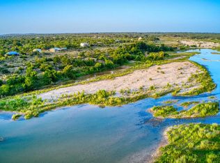 171 Llano River Rd, Art, TX 76820