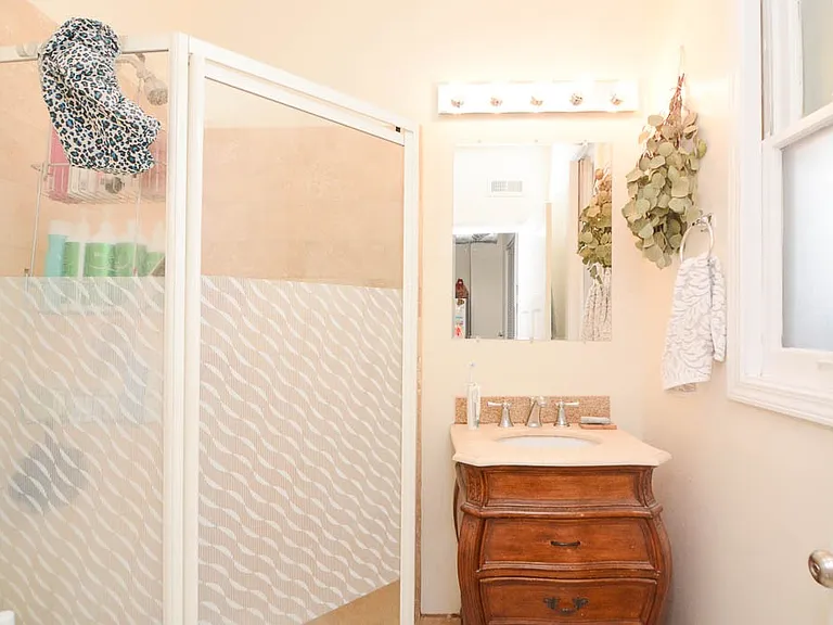 3520 N Lincoln Ave #1 — Photo 18