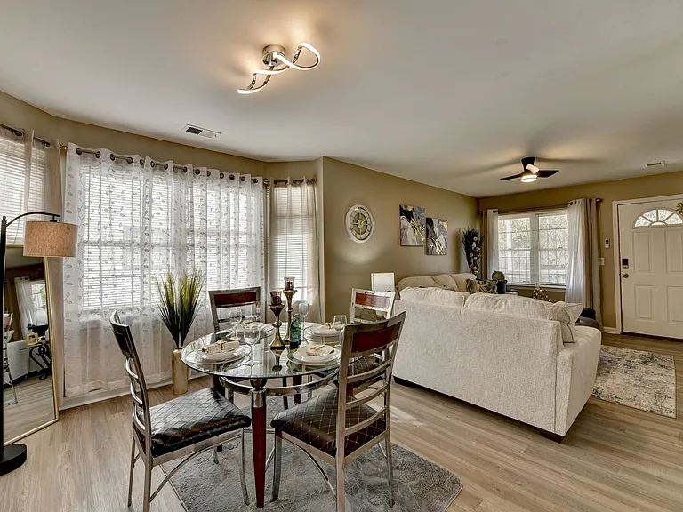 991 Ashby Cir NW — Photo 8