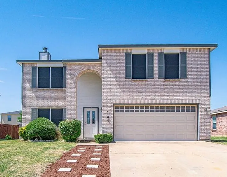 4106 Ambrose Dr — Photo 1