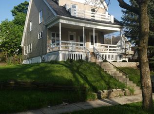 2536 N Palmer St, Milwaukee, WI 53212