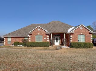 909 Wayne Trl, Azle, TX 76020