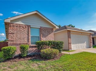 109 Sandlewood Dr, Terrell, TX 75160
