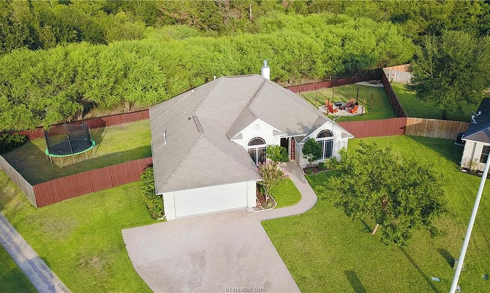 1st image of 2708 Colony Glen Dr