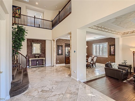 3rd image of 1710 Songlight Ct