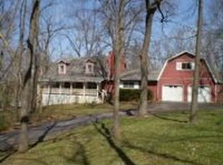 209 E Nottingham Ln, Springfield, MO 65810