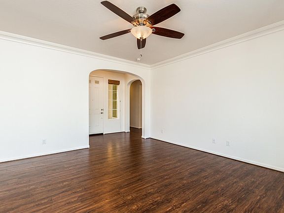 5th image of 16374 W Whitton Ave