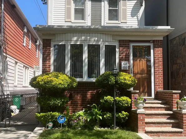 1313 East 35th Street image 1 of 1