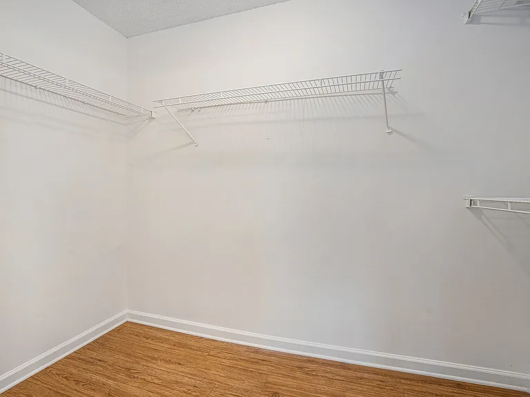 2894 Regent Walk Dr — Photo 14