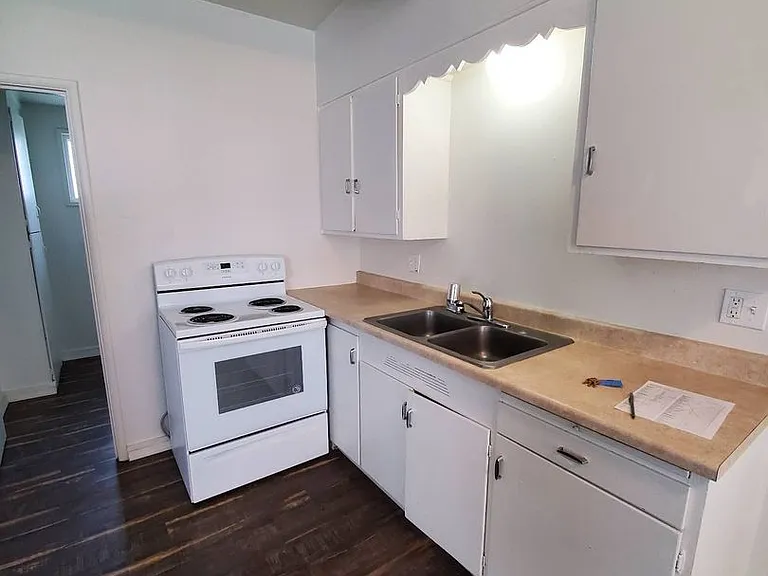 4033 Ottmar Rd NE — Photo 13