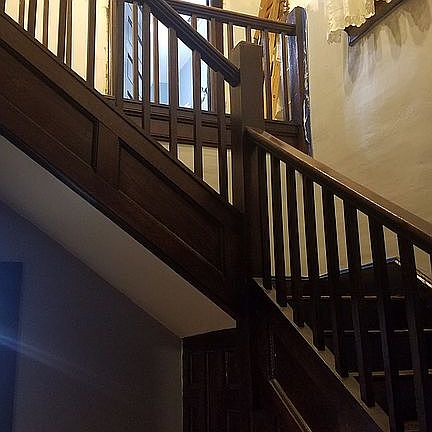 5th image of 413 E Myrtle Ave